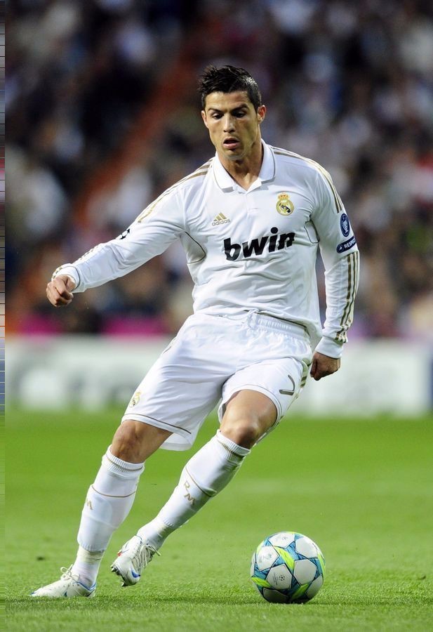 官方：深圳新鹏城外援加西亚、杜加利奇、莱昂索三人离队