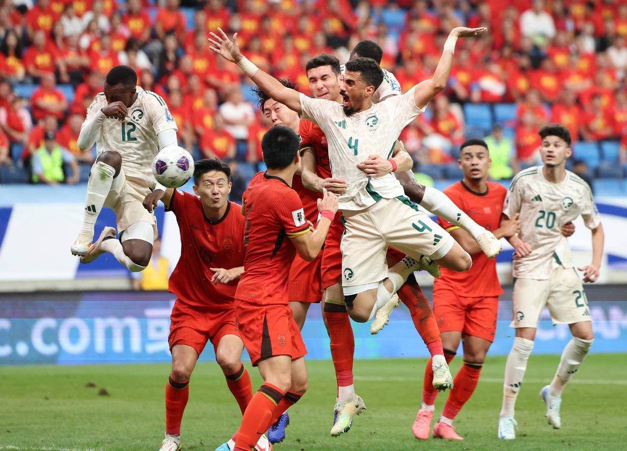 阿隆索生死战！不胜曼城或下课，皇马寻找替代者，齐祖渣叔二选一