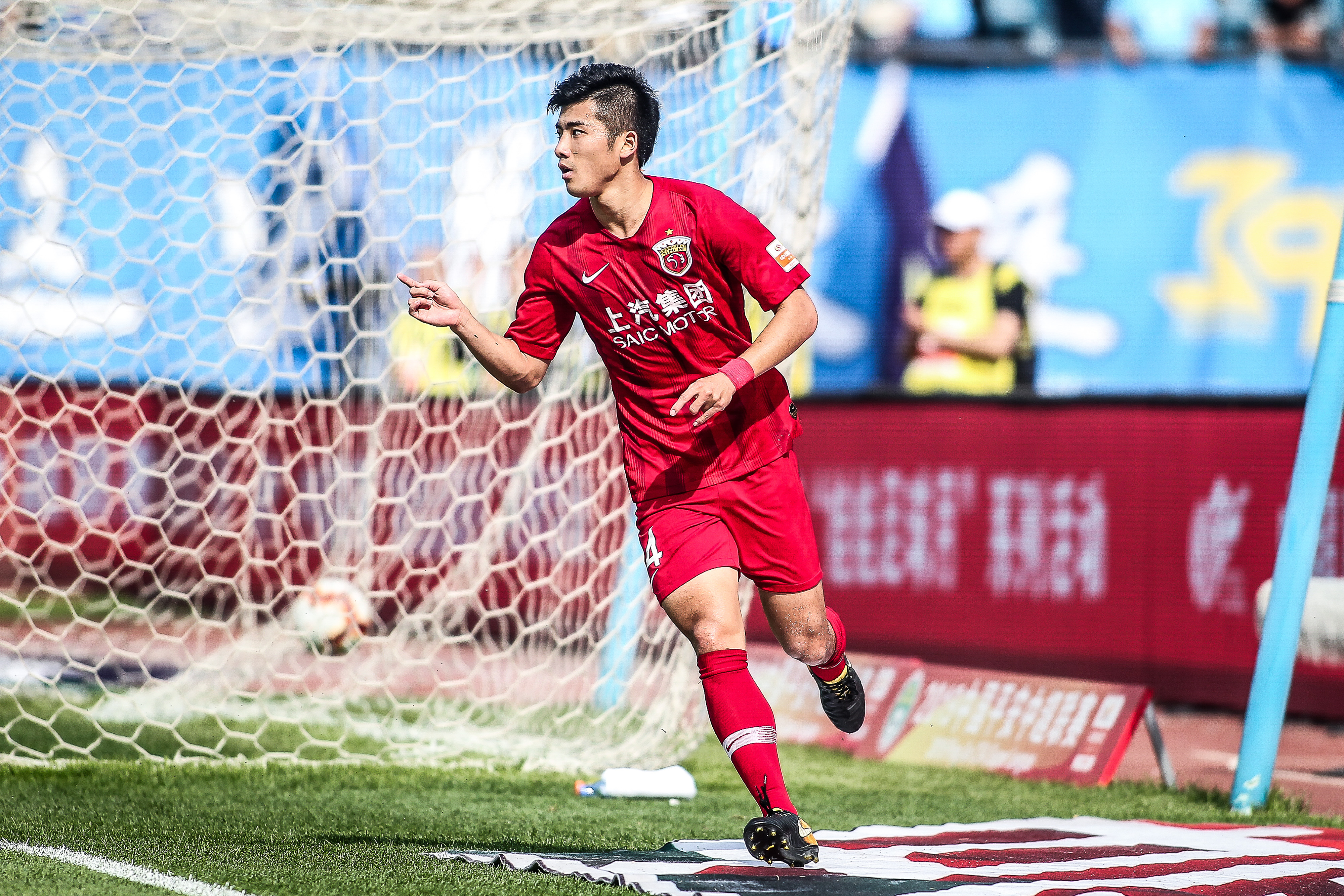 加克波：我们知道我们能扭转局面，最重要的是更衣室团结一致