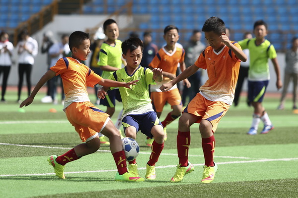 麦克托米奈：无论我是否进球，教练对我的要求都非常高