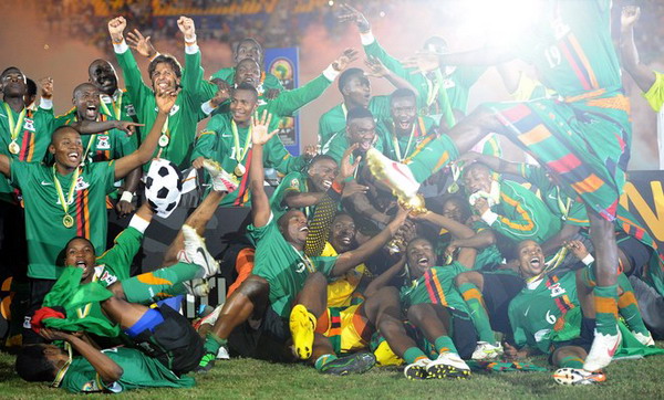 英超-B费双响姆贝莫破门芒特建功 曼联4-1狼队升至第六