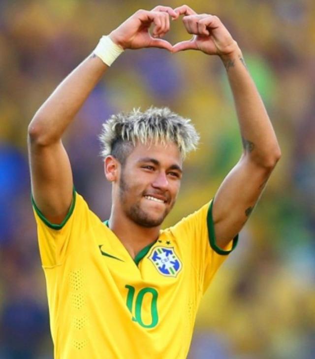 马斯切拉诺：让苏牙替补不是容易的决定，我们周中就沟通过