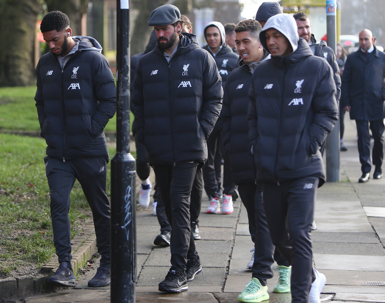 混团世界杯爆大冷！世界第一丢大分，国乒男单连败，4强队伍出炉