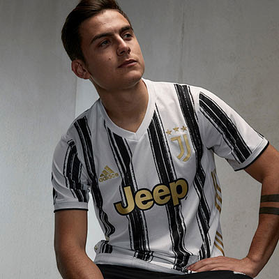 完美表现！哈维·西蒙斯半场传射建功，取得热刺生涯处子球