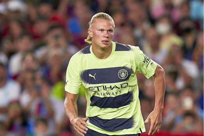 恒大国脚做青训直面现实：想踢职业的孩子少了