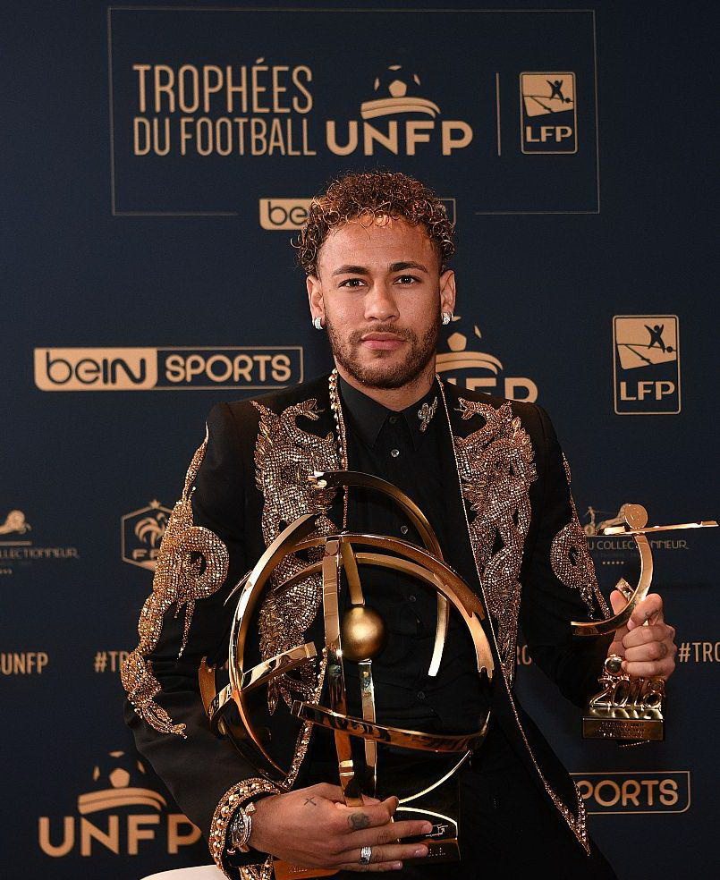 雷迪克：对面的三分把我们打爆了，但我很满意队员的拼搏精神