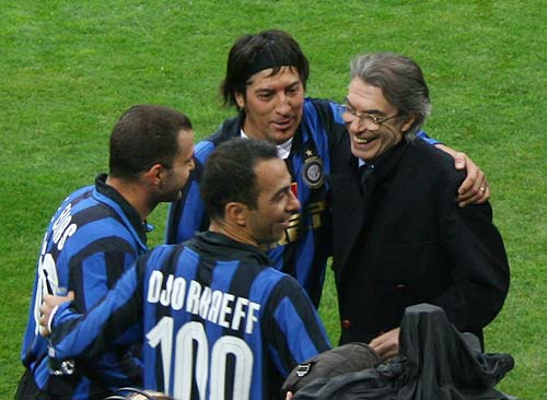 半场战报：巴西2-0塞内加尔，埃斯特旺、卡塞米罗建功